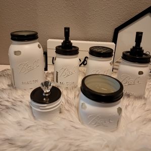 New Bathroom mason jar decor